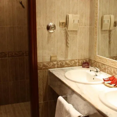 Acosta Vetonia 3*