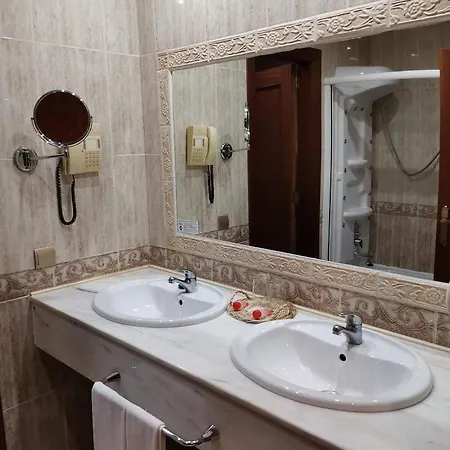 Acosta Vetonia 3*