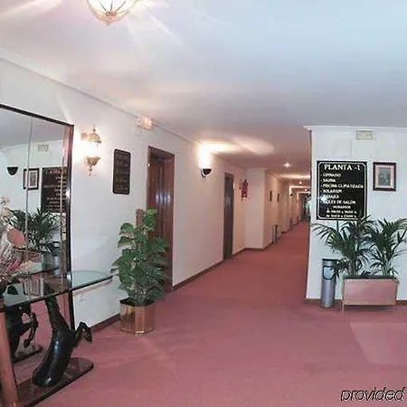 Acosta Vetonia Hotel 3*
