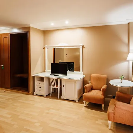 Acosta Vetonia Hotel