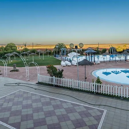 מלון Acosta Vetonia 3*